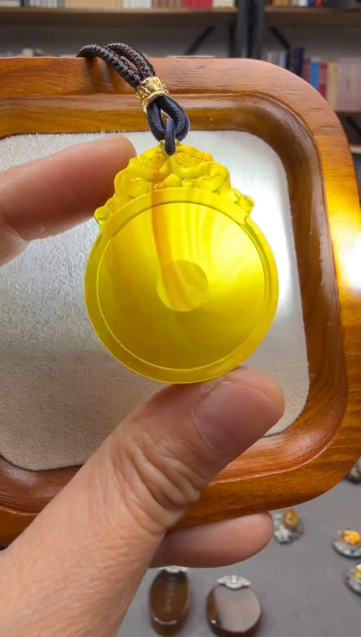 【闪购商品】未镶嵌琥珀颈饰福贝吊坠