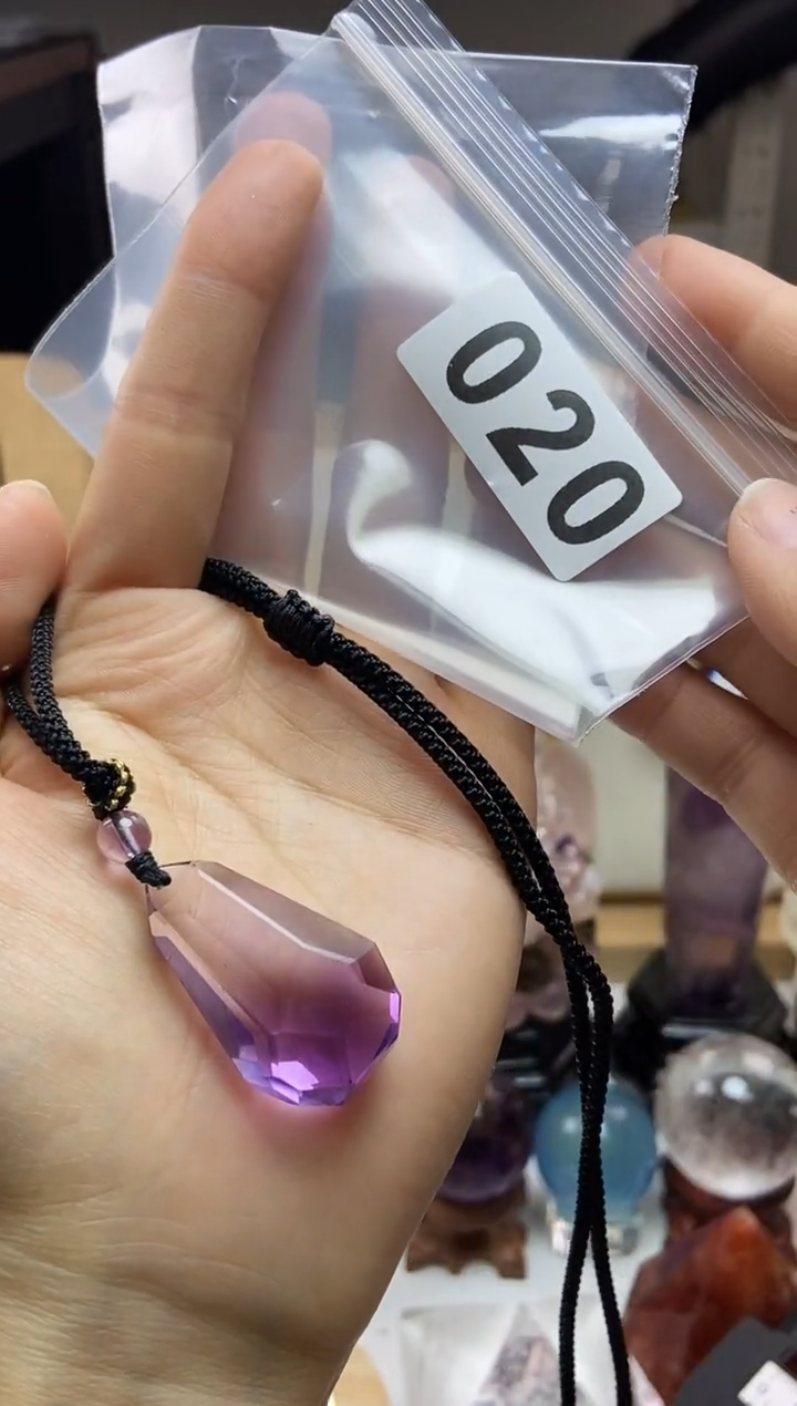 【闪购商品】水晶吊坠/020未镶嵌紫