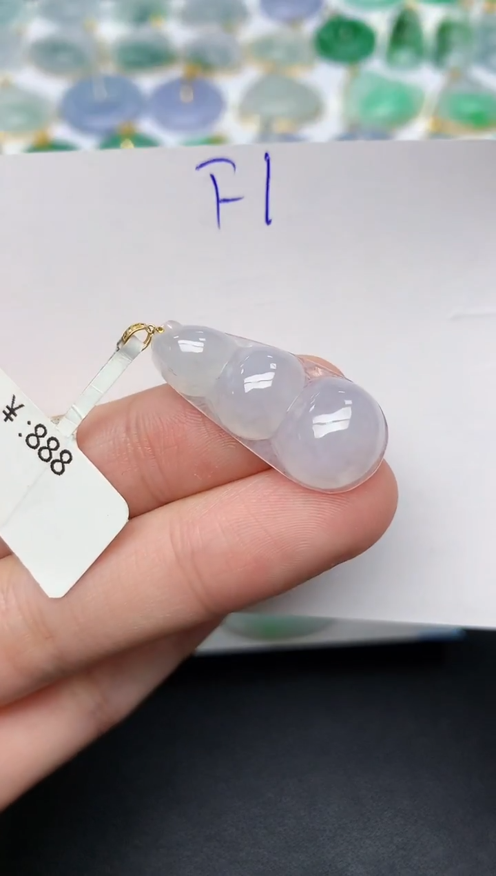 颈饰18K金镶嵌翡翠 天然缅甸A货翡翠百元以上9元证书费自理