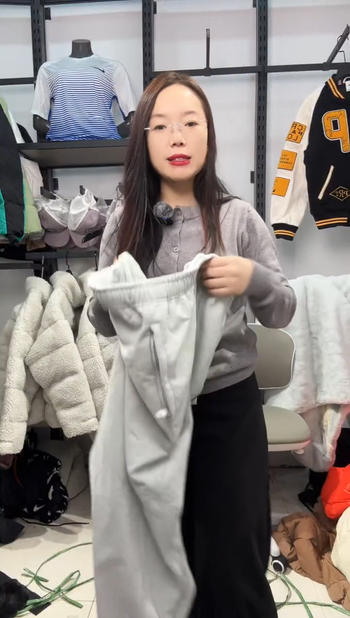 2498闪购编码 Nike/Jordan运动卫衣裤以直播间过款为准 尺码·XL