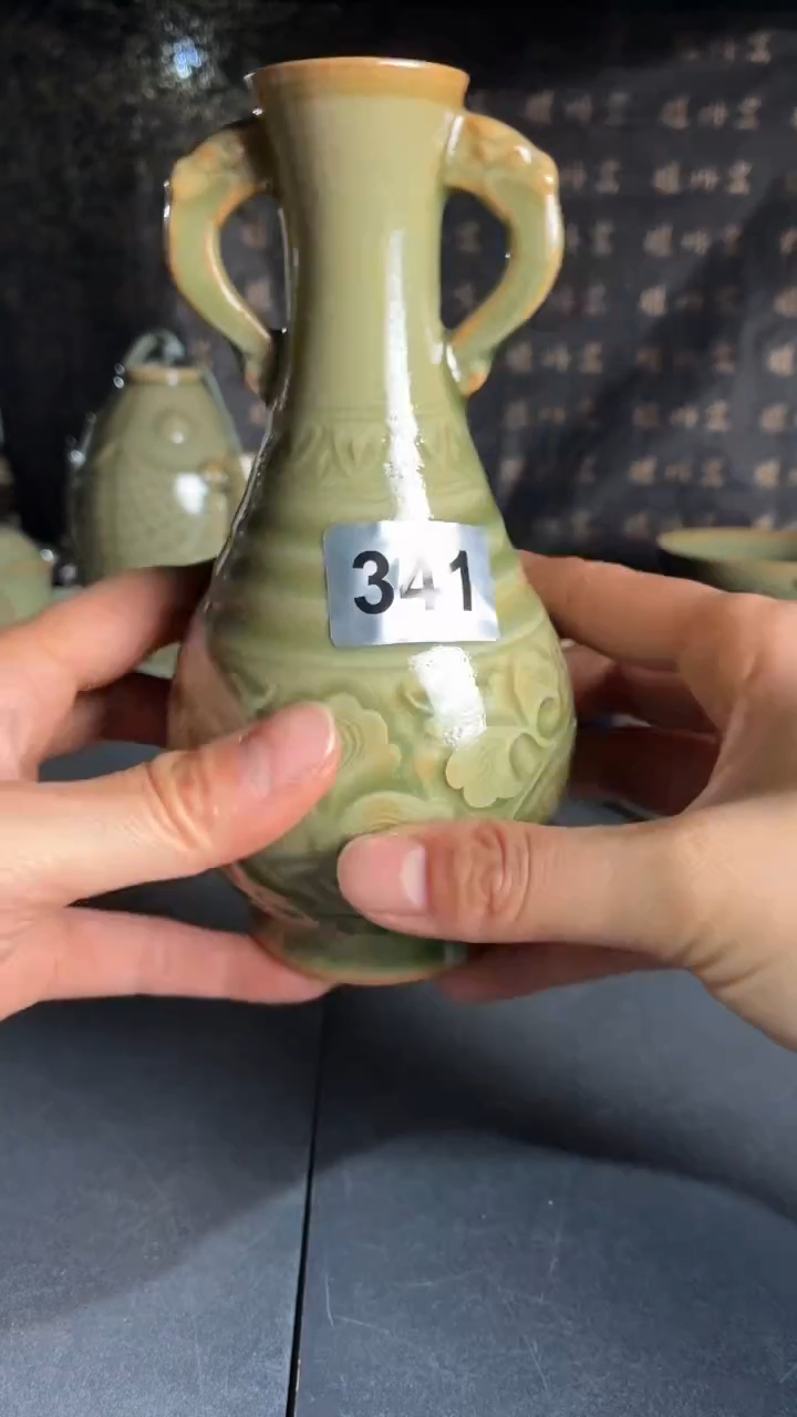 耀州窑仰山微瑕双耳瓶341