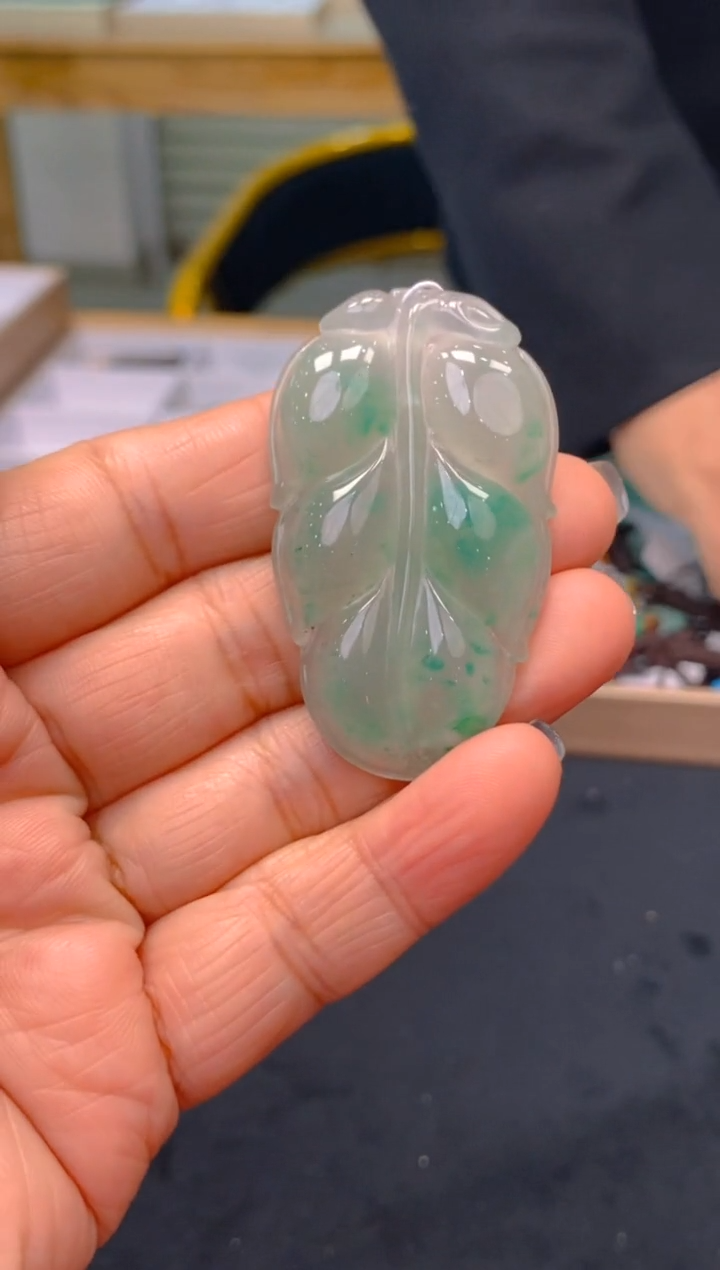 【闪购商品】石英质玉颈饰未镶嵌冰美人非洲翠055