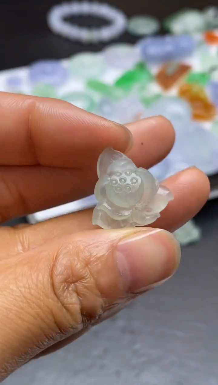 【闪购商品】定制翡翠未镶嵌翡翠毛货~