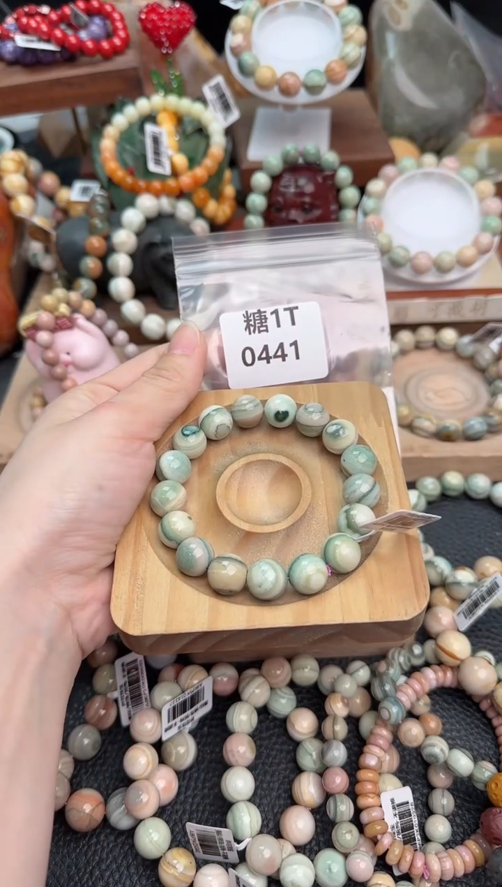 【闪购商品】石英质玉手链未镶嵌1T0441