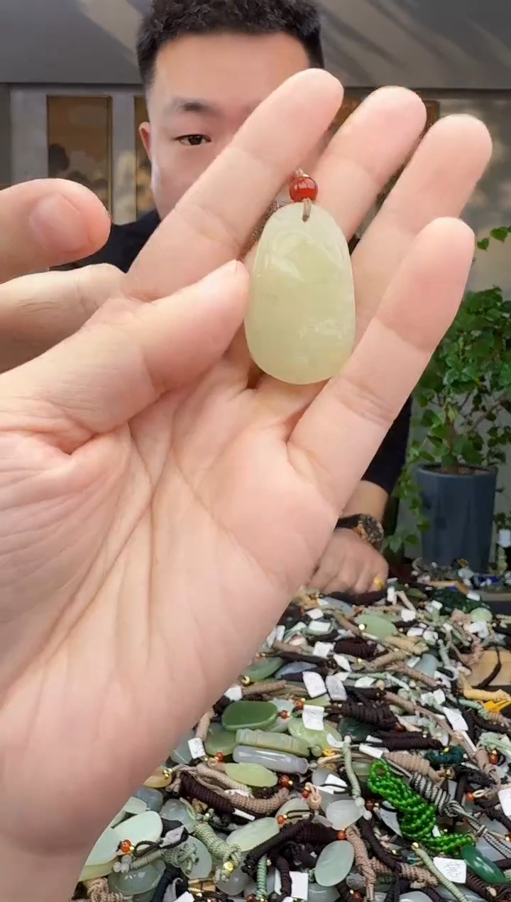 未镶嵌和田玉挂件拍一发一多样性发货