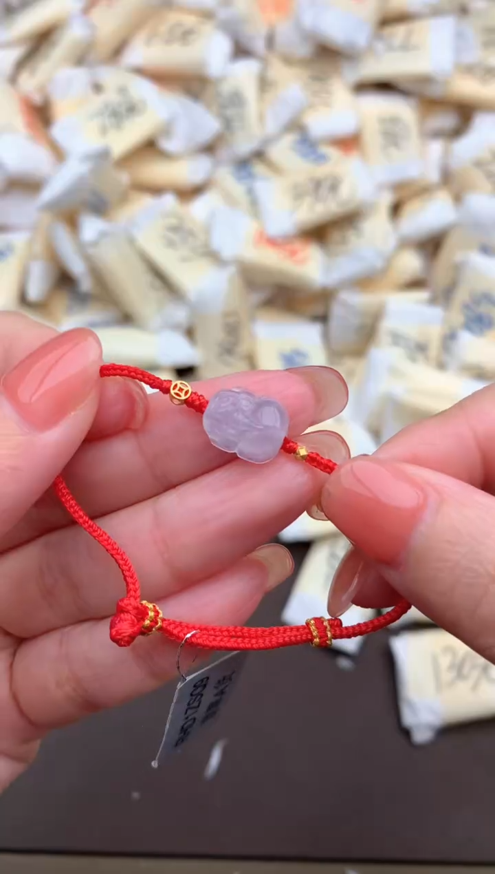 【闪购商品】翡翠挂件未镶嵌一