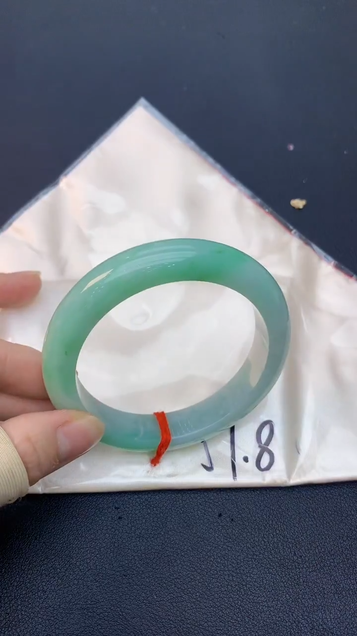 未镶嵌手镯翡翠0232385235