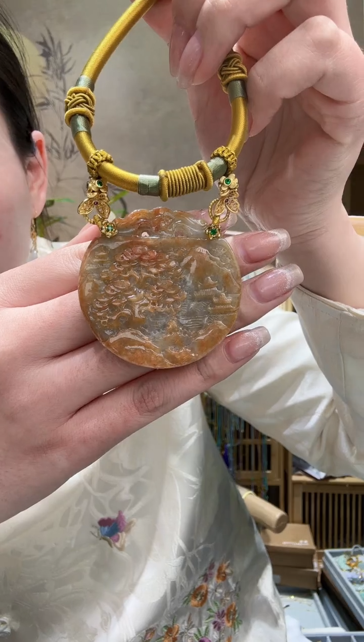 【闪购商品】翡翠颈饰未镶嵌吊坠