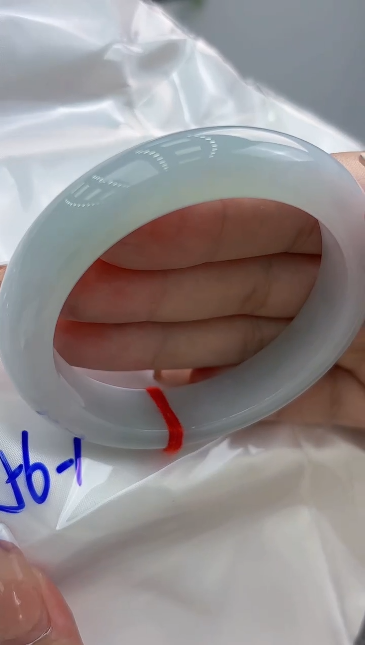 【闪购商品】翡翠手镯未镶嵌翡翠手镯