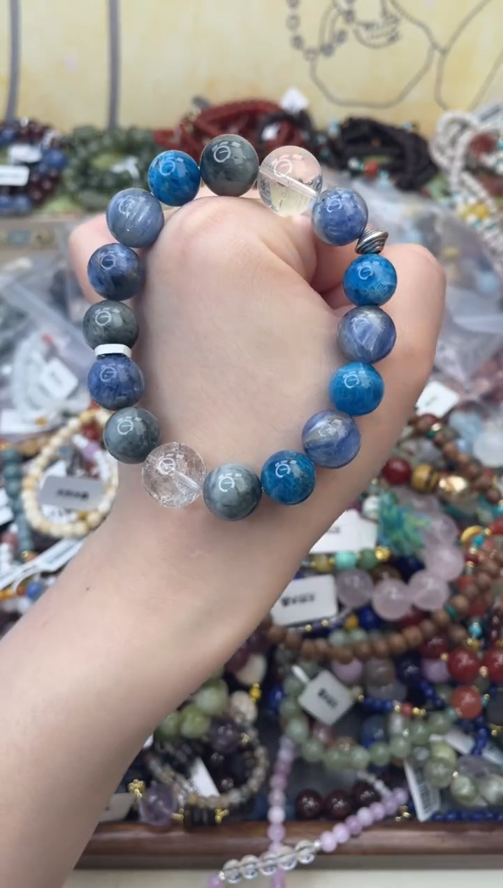 未镶嵌蓝晶石手串381