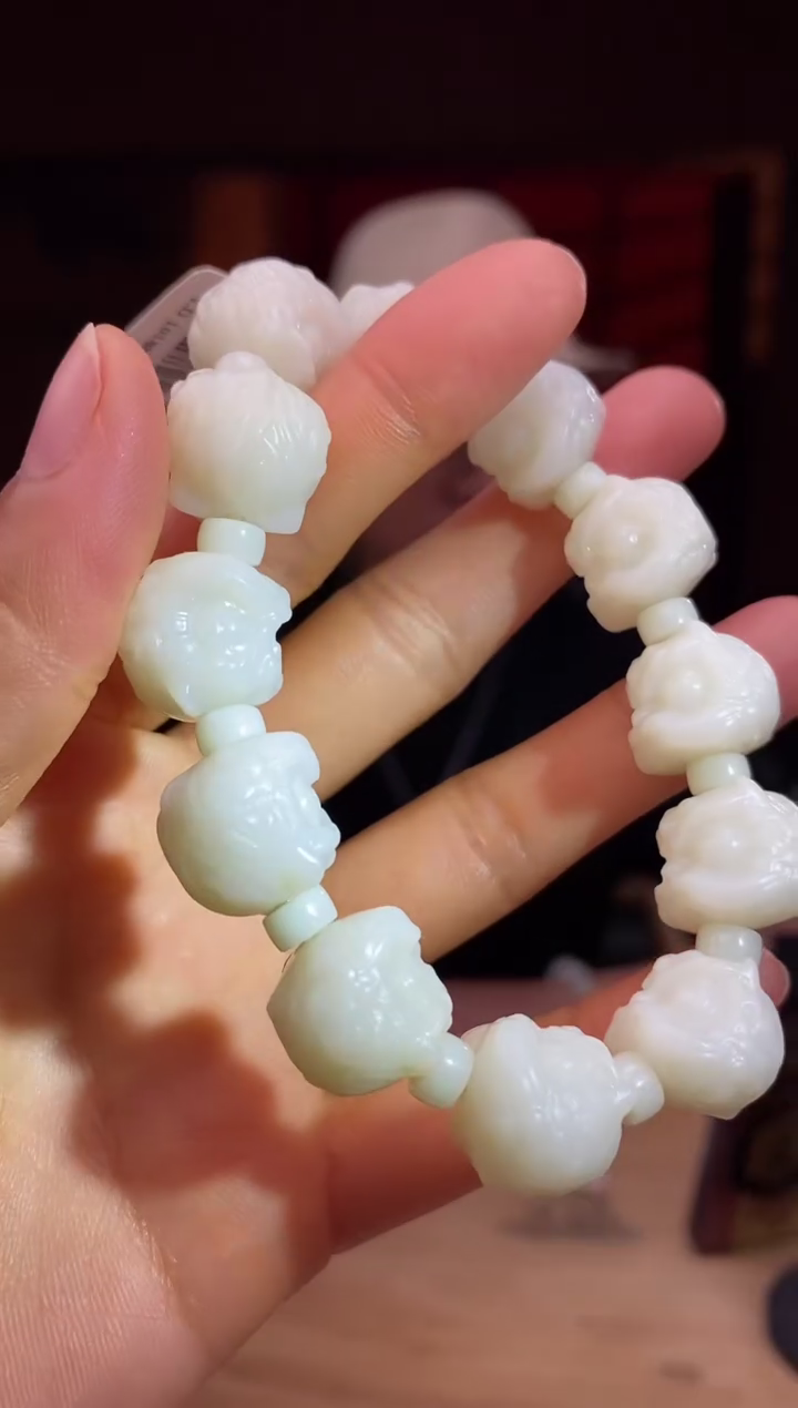 和田玉未镶嵌颈饰d905