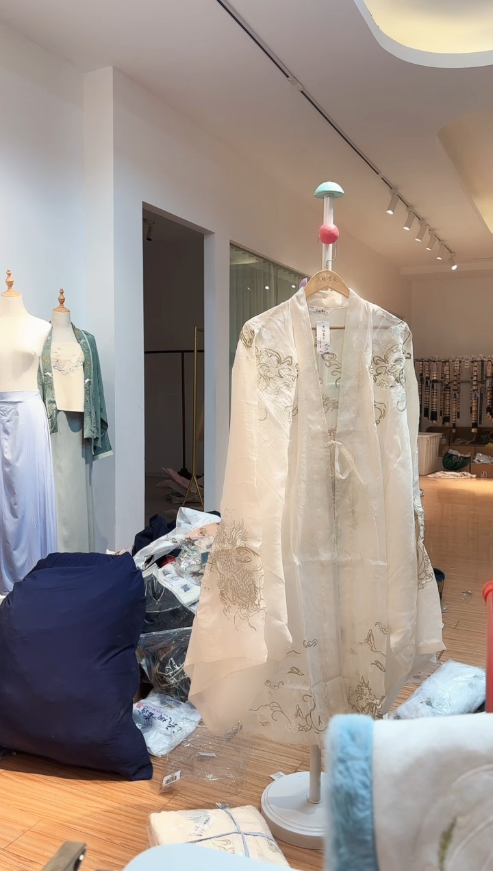 化云归白色大袖L码