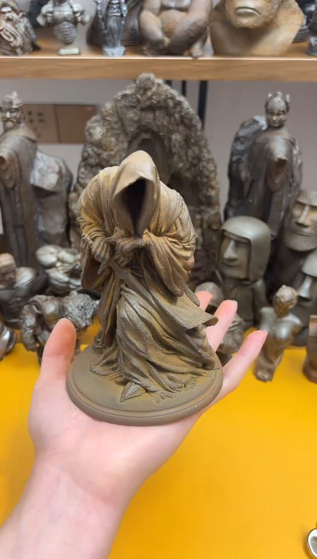 金属老**妆实心铁艺---巫王