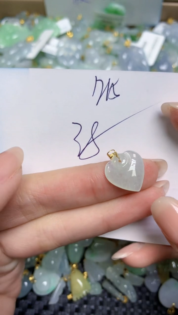 【闪购商品】翡翠颈饰18K金镶嵌天然缅甸A货翡翠