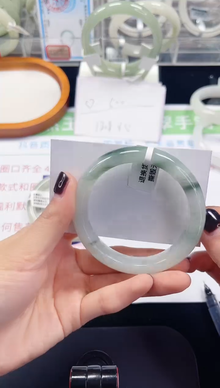 未镶嵌手镯石英质玉175-55/56