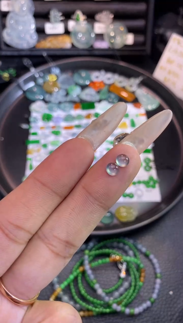 【闪购商品】翡翠挂件未镶嵌蛋