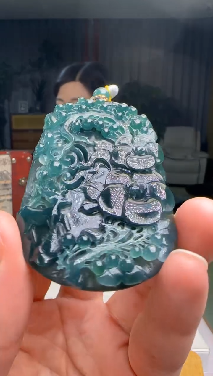 【闪购商品】翡翠吊坠(不含链)未镶嵌DY@@960Q3J12849