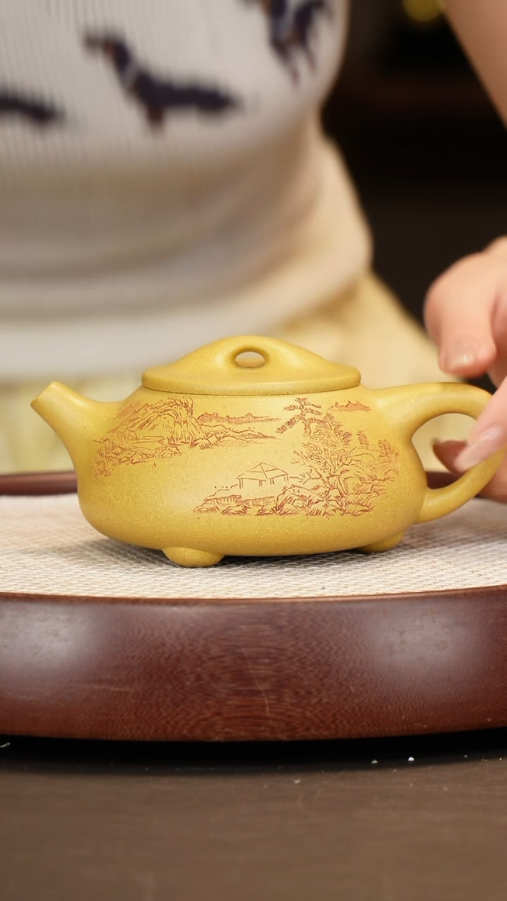 茶壶紫砂【万兆元】黄金段景舟石瓢  450CC