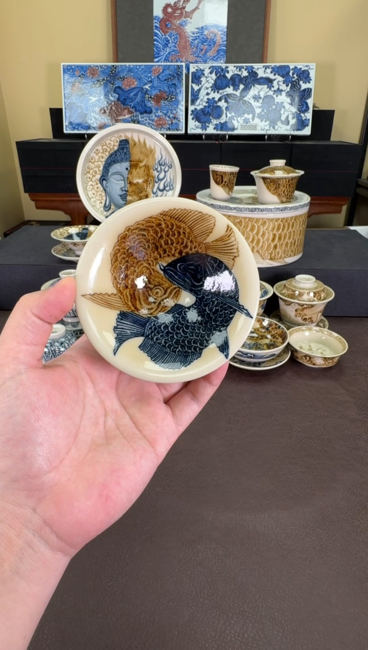 【闪购商品】二号釉金龙鱼斗笠杯