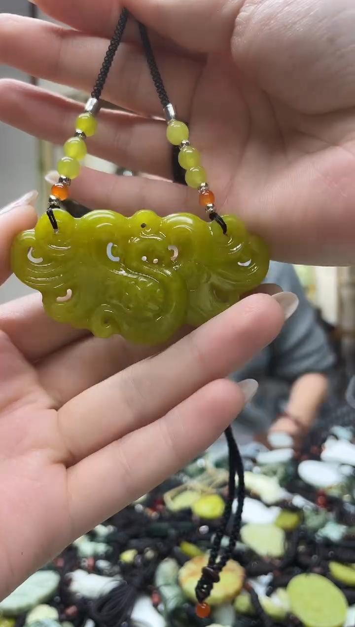 未镶嵌岫玉吊坠多样性发货拍一发一