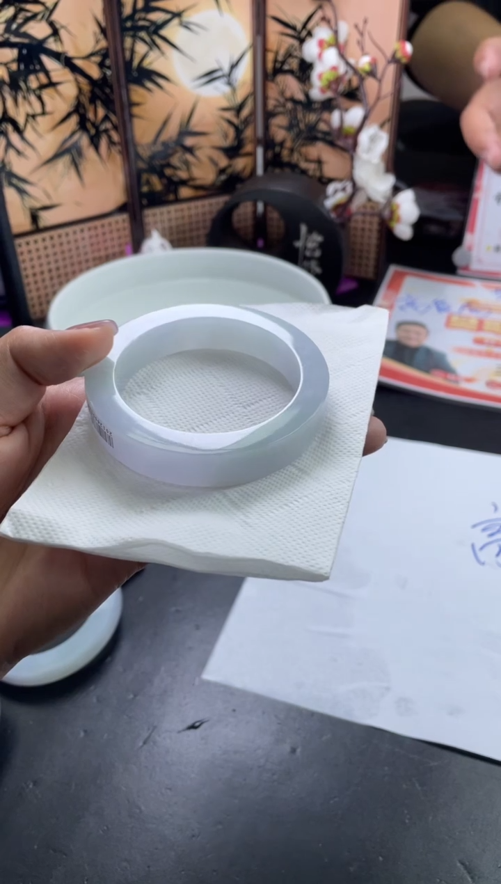 【闪购商品】定制翡翠手镯未镶嵌SZZML04DZS（冰粉）