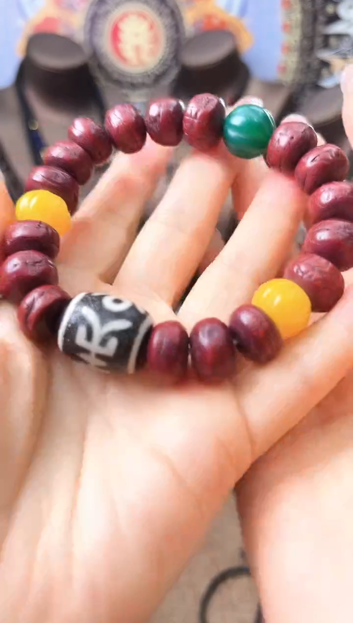 未镶嵌颈饰玛瑙/玉髓手串