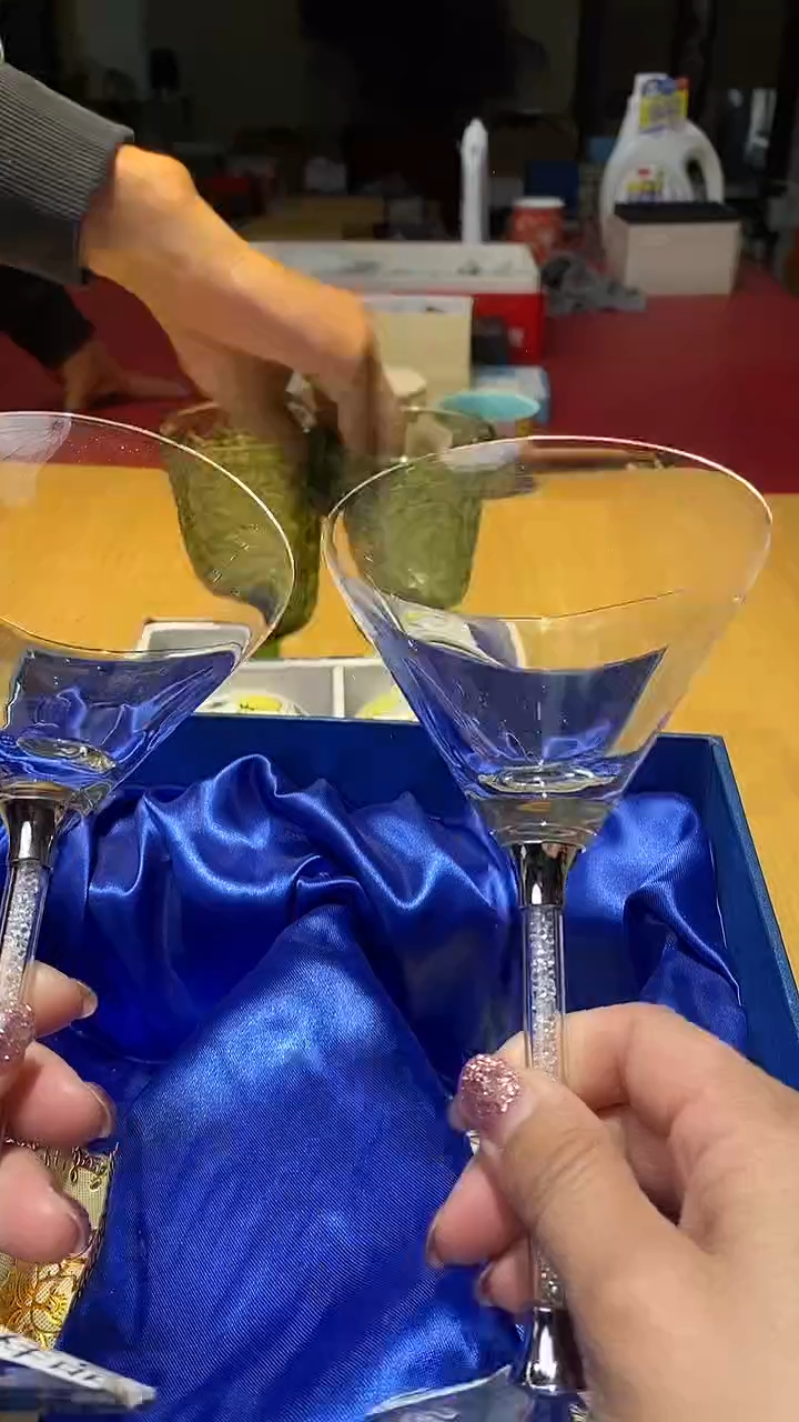 瓷片生活的本意是开心啊@@1