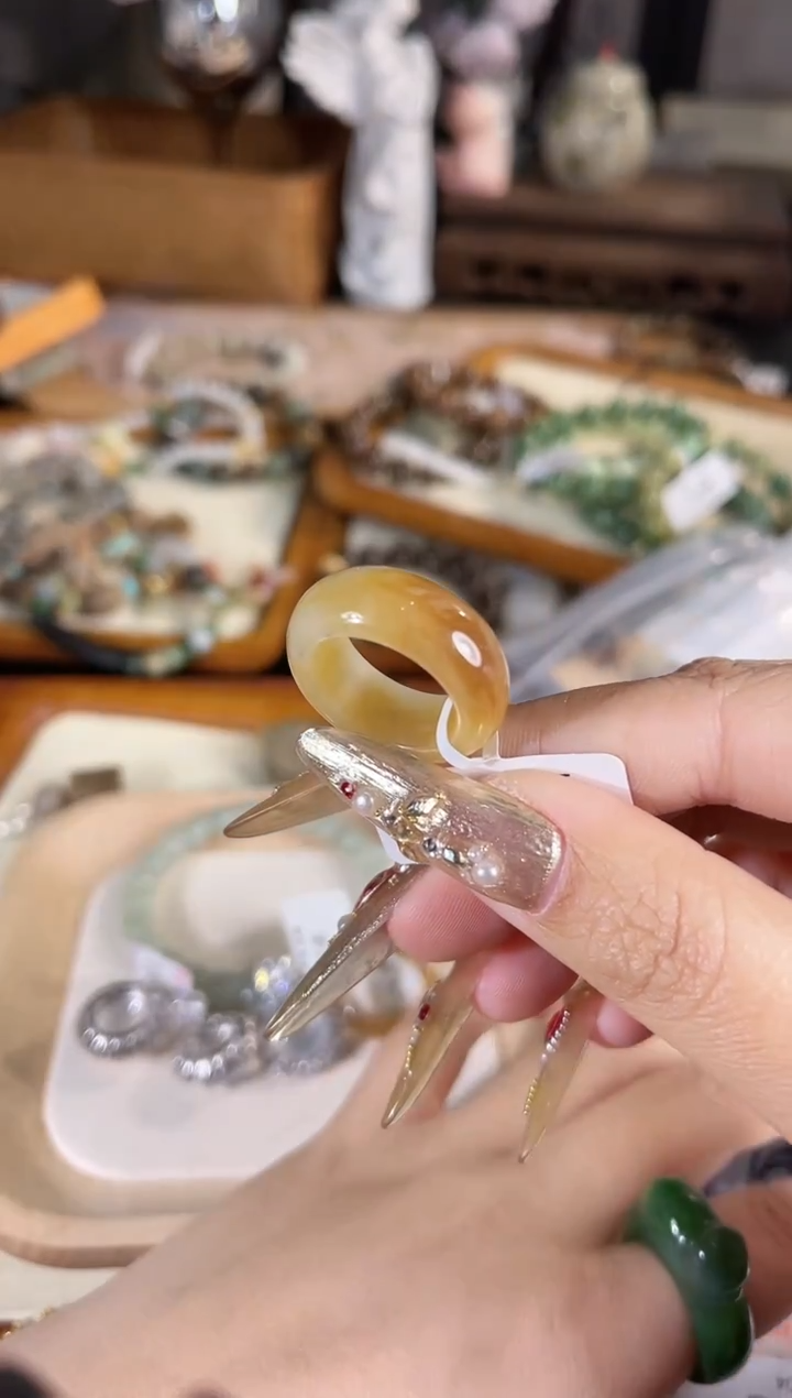 未镶嵌戒指和田玉媛***?15多样性发其一