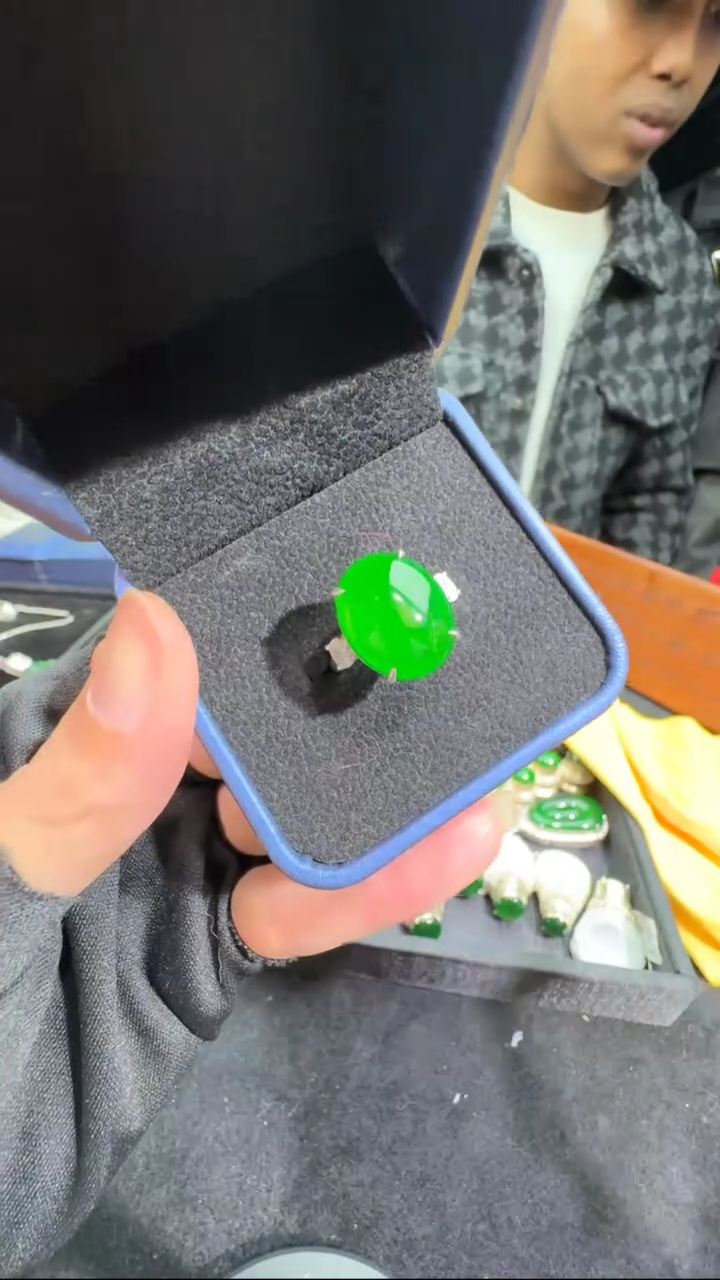 未镶嵌定制翡翠0198726312