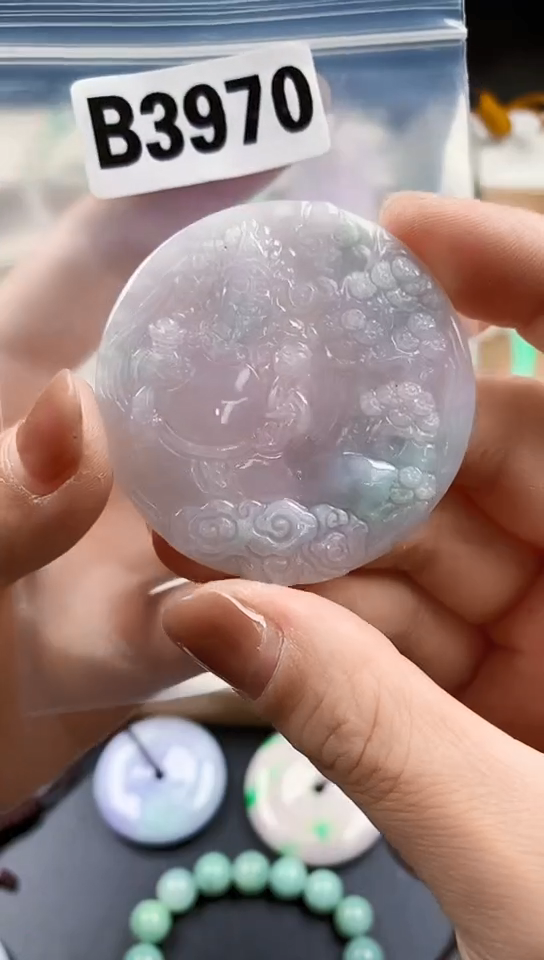 颈饰未镶嵌翡翠天然翡翠吊坠挂件