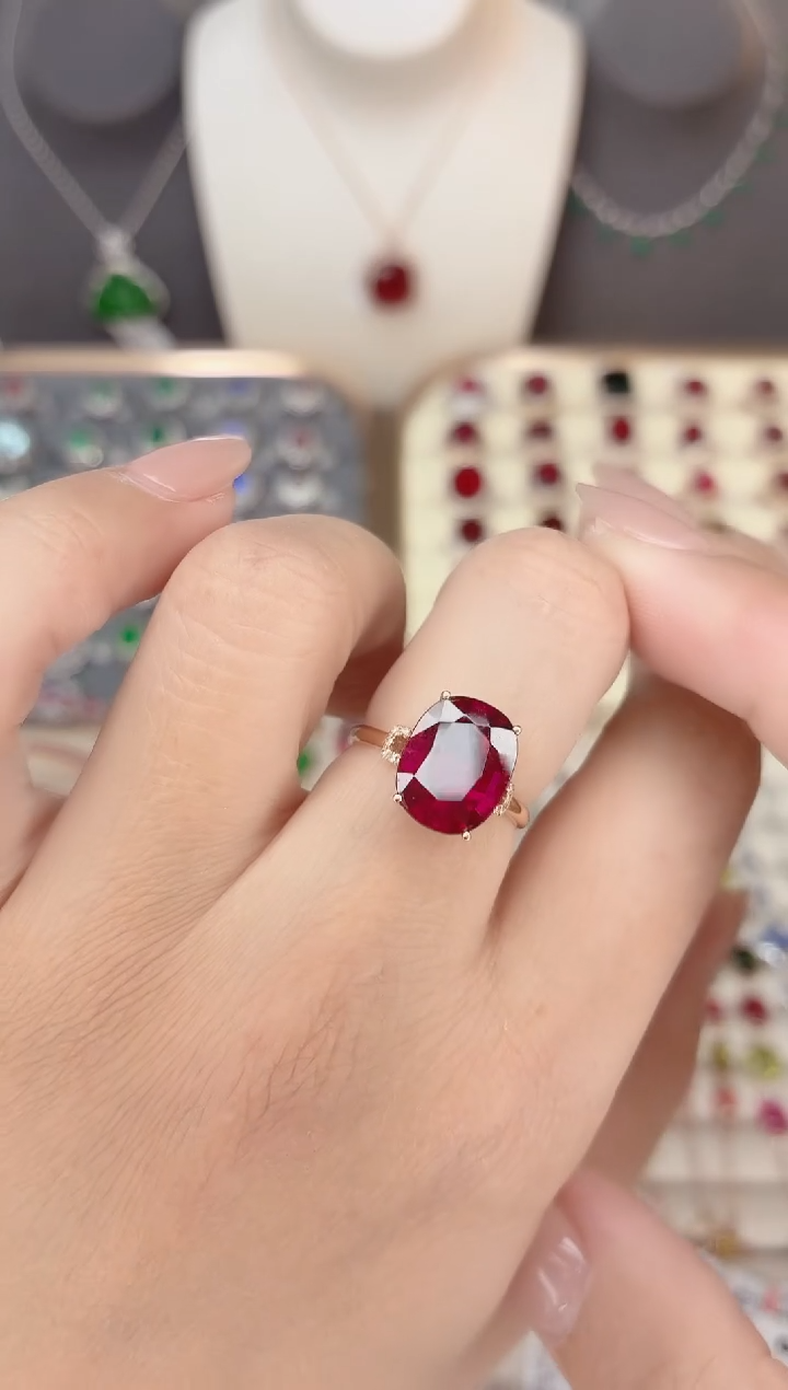 18K金镶嵌戒指石榴石麦*5.3ct