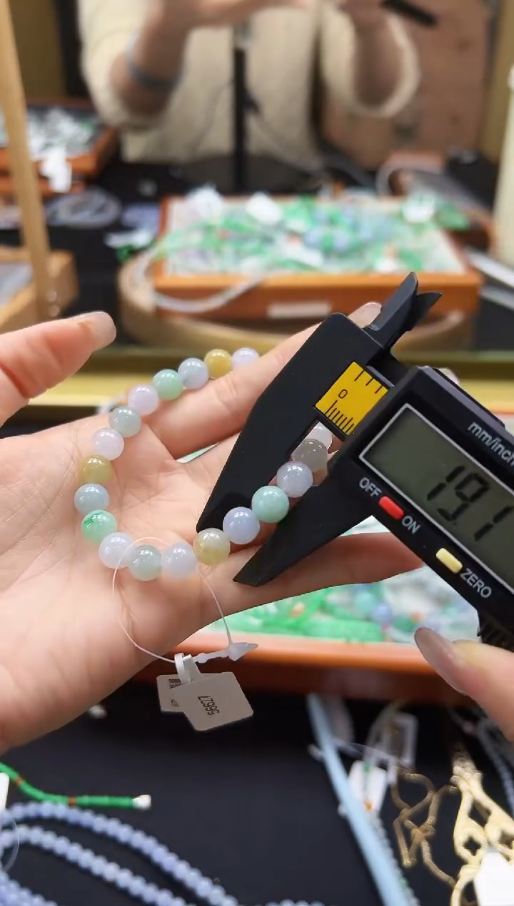 【闪购商品】翡翠手串未镶嵌DFZ0218-98