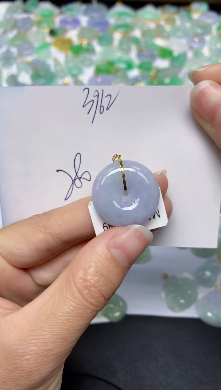 【闪购商品】翡翠颈饰18K金镶嵌 天然翡翠A货