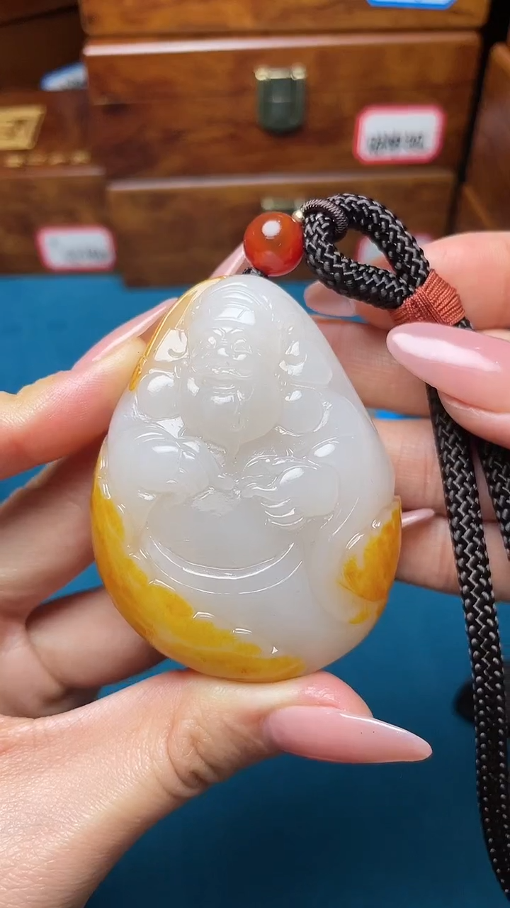 【闪购商品】和田玉把件未镶嵌和田玉