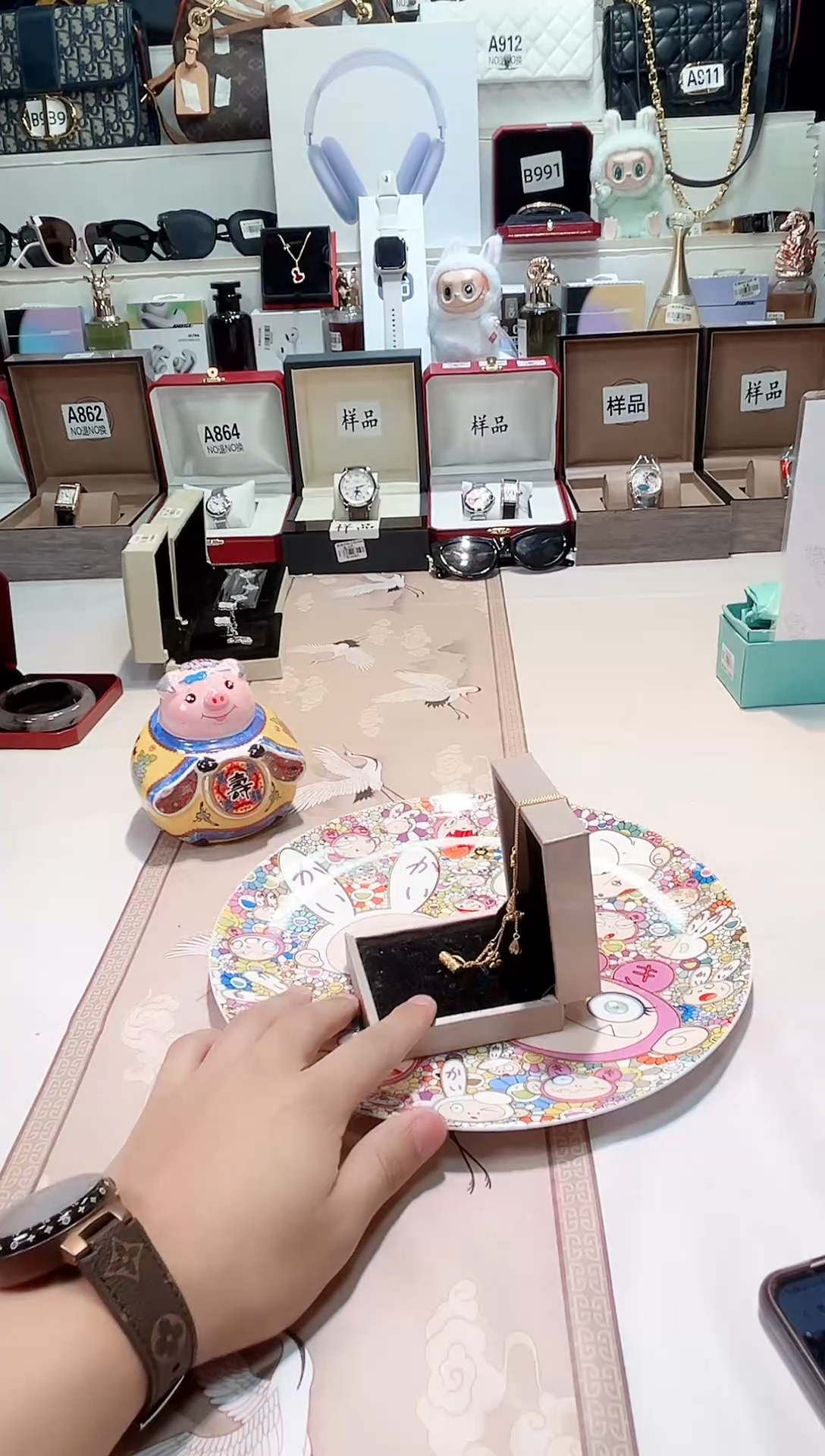 瓷片瓷器 库房到期 全部地板价@@1