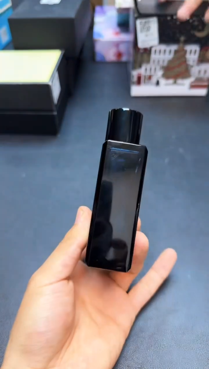 瓷片全新正品一件不留@@WE802