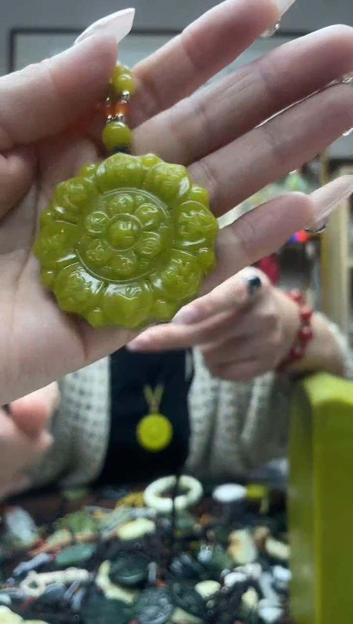 未镶嵌岫玉吊坠多样性发货拍一发一