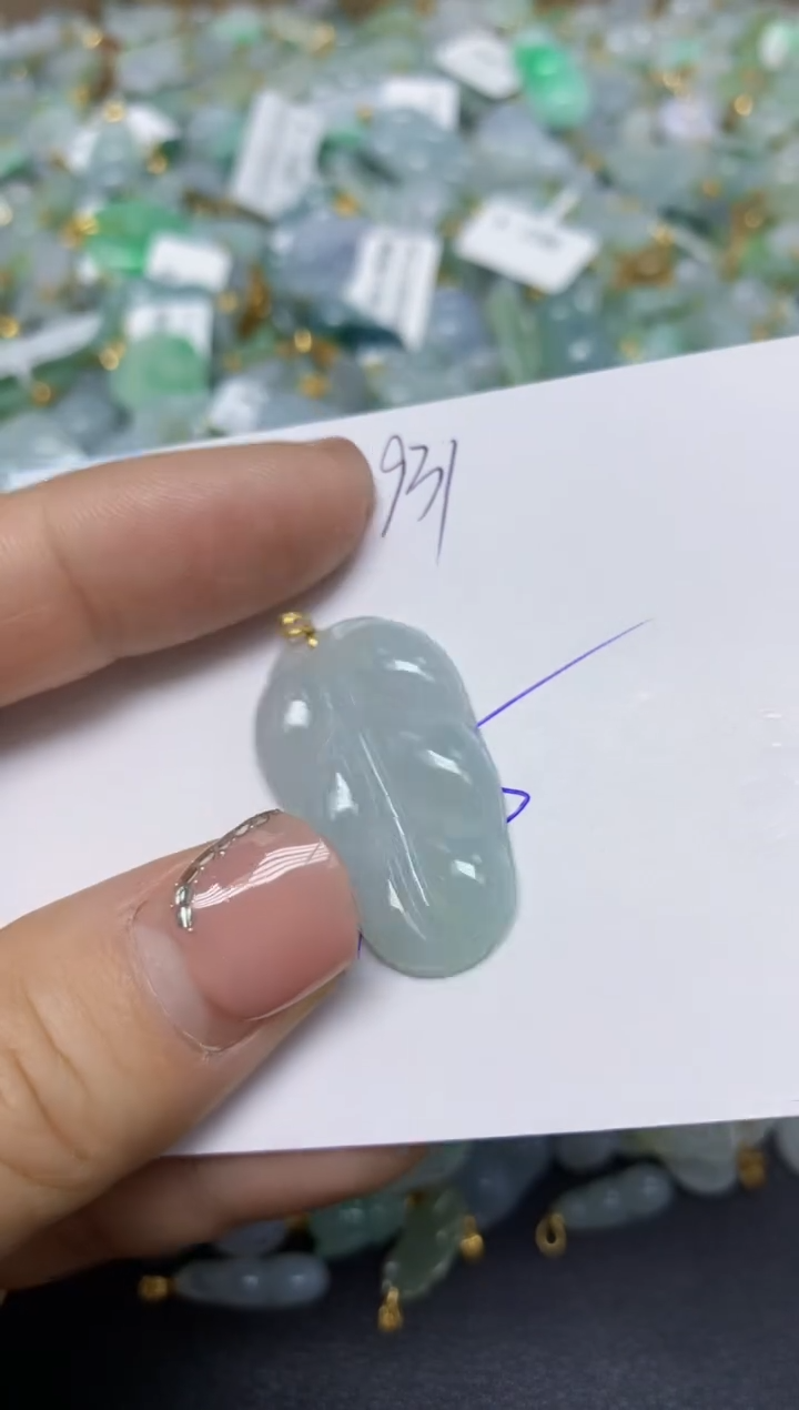 【闪购商品】翡翠挂件18K金镶嵌 天然翡翠A货