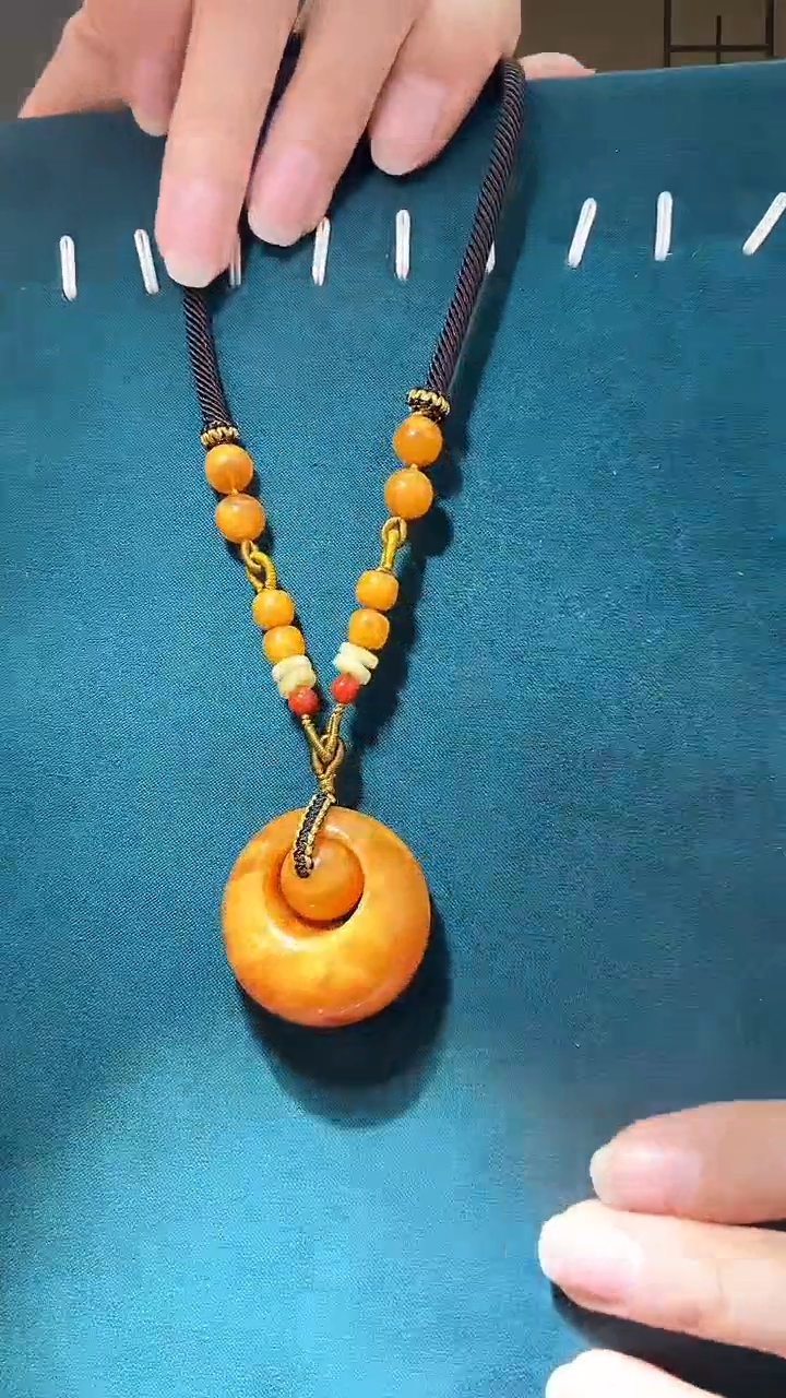 【闪购商品】琥珀裸石未镶嵌A0251天然蜜蜡