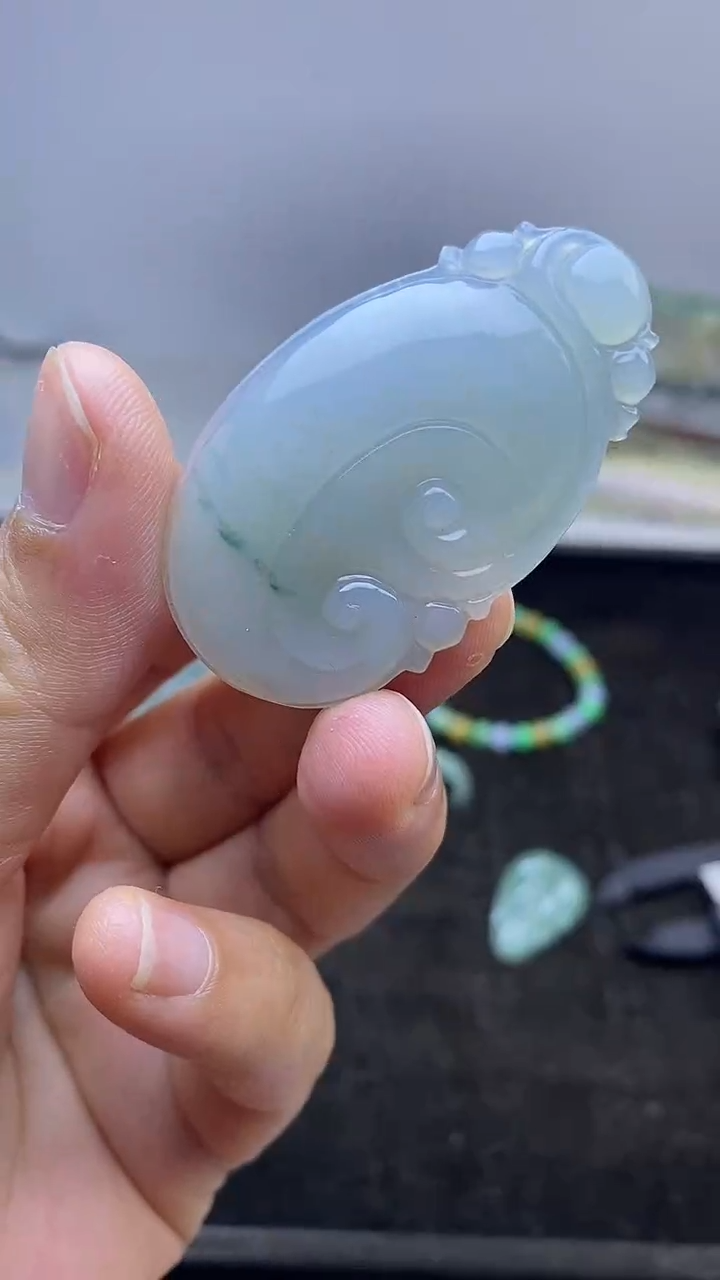 【闪购商品】定制翡翠未镶嵌挂件