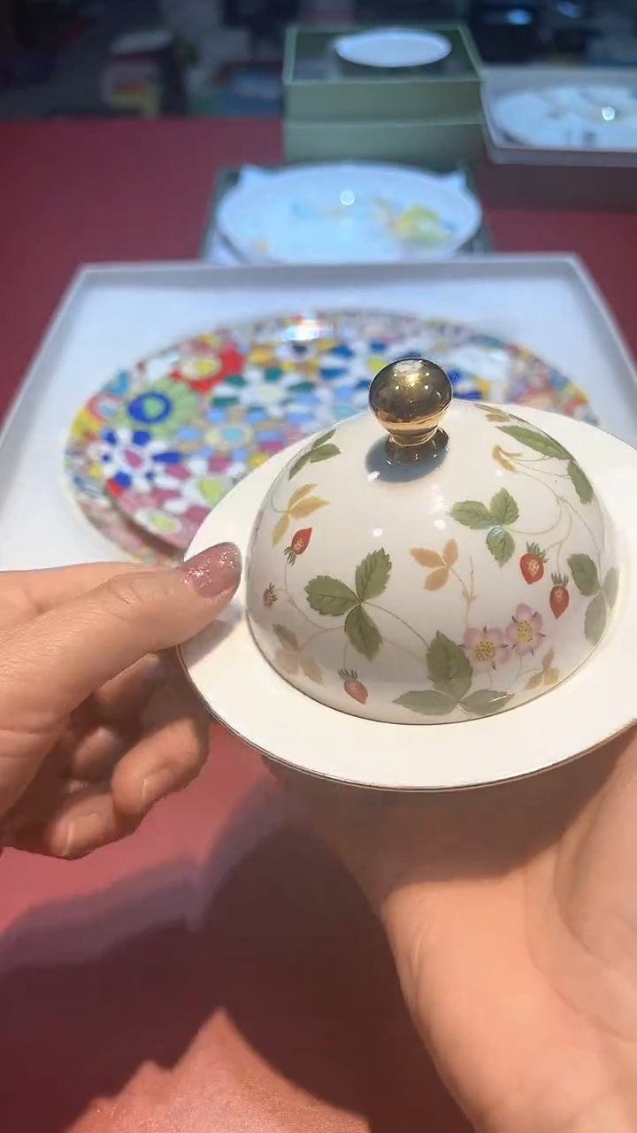 【闪购商品】瓷片锅碗瓢盆一件不剩