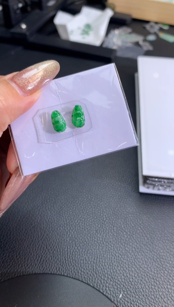 【闪购商品】定制翡翠未镶嵌翡翠