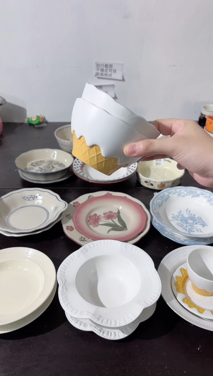 陶直播微瑕白色冰淇淋碗*2