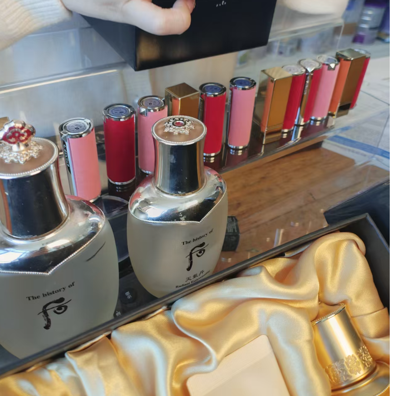 中样01 N37   粉色红色