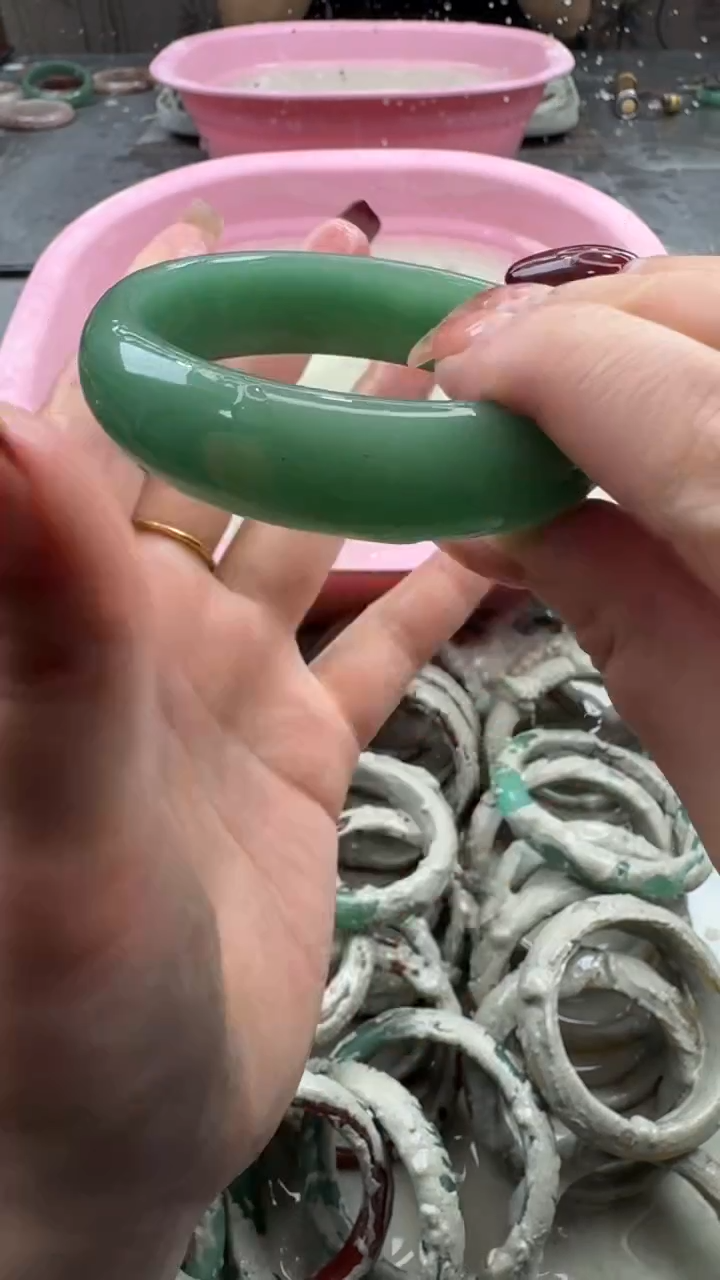 未镶嵌手镯石英质玉7 6362