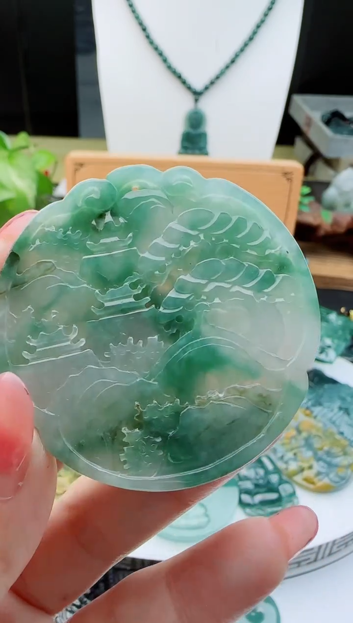 【闪购商品】翡翠颈饰未镶嵌11111111