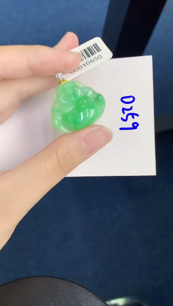 翡翠18K金镶嵌颈饰天然翡翠緬甸A貨