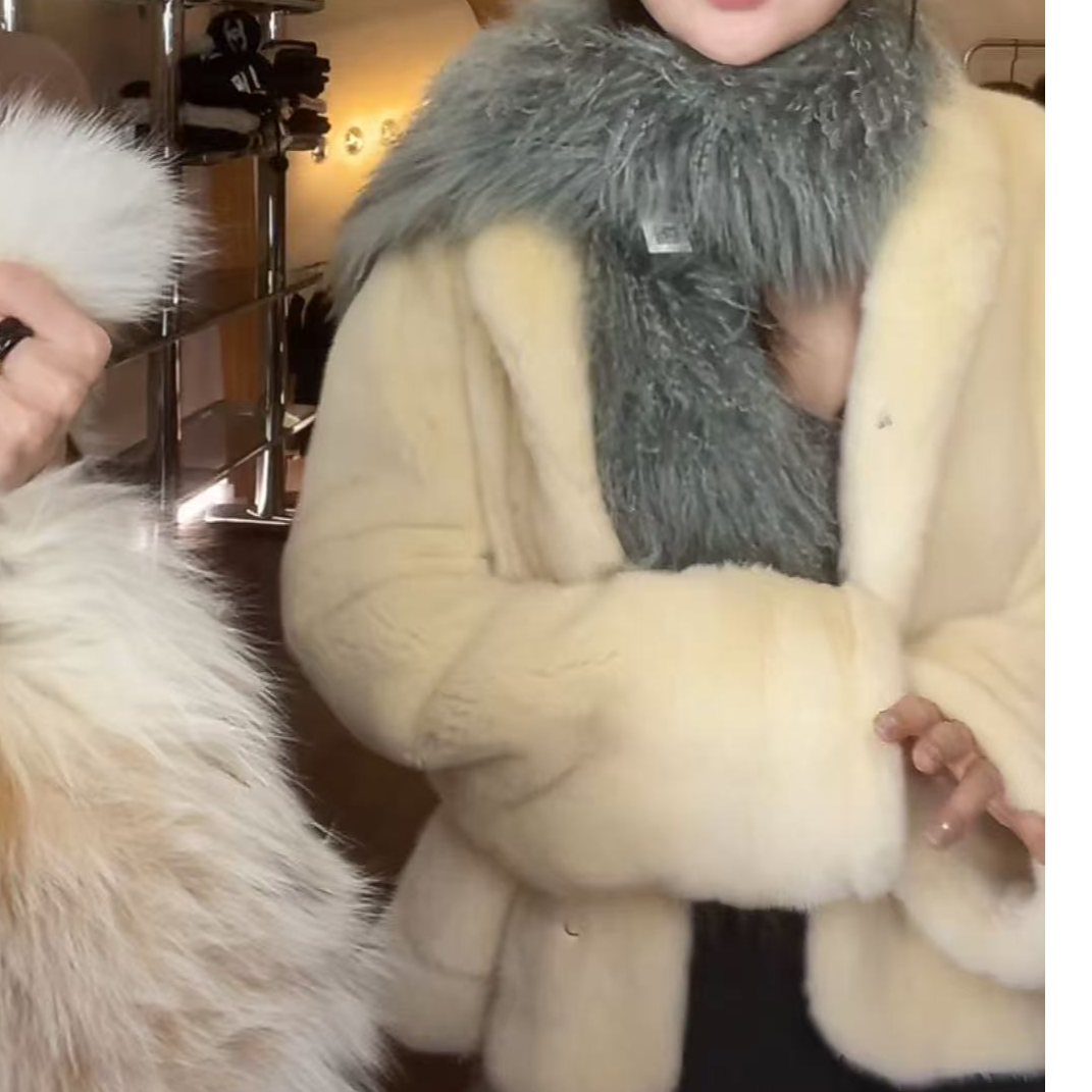 hihi同款毛毛灰色围巾