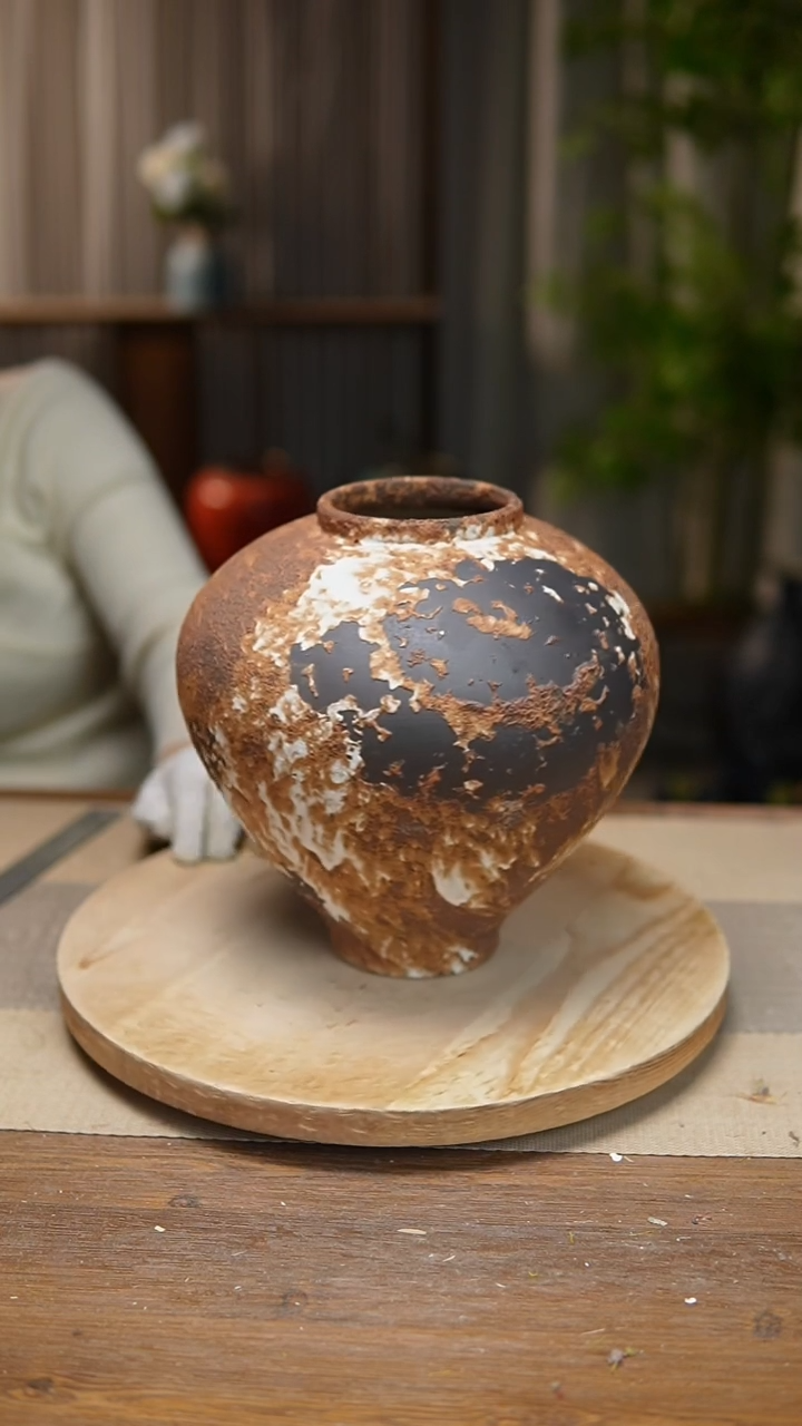 【闪购商品】陶瓷花器诧寂棕月亮罐