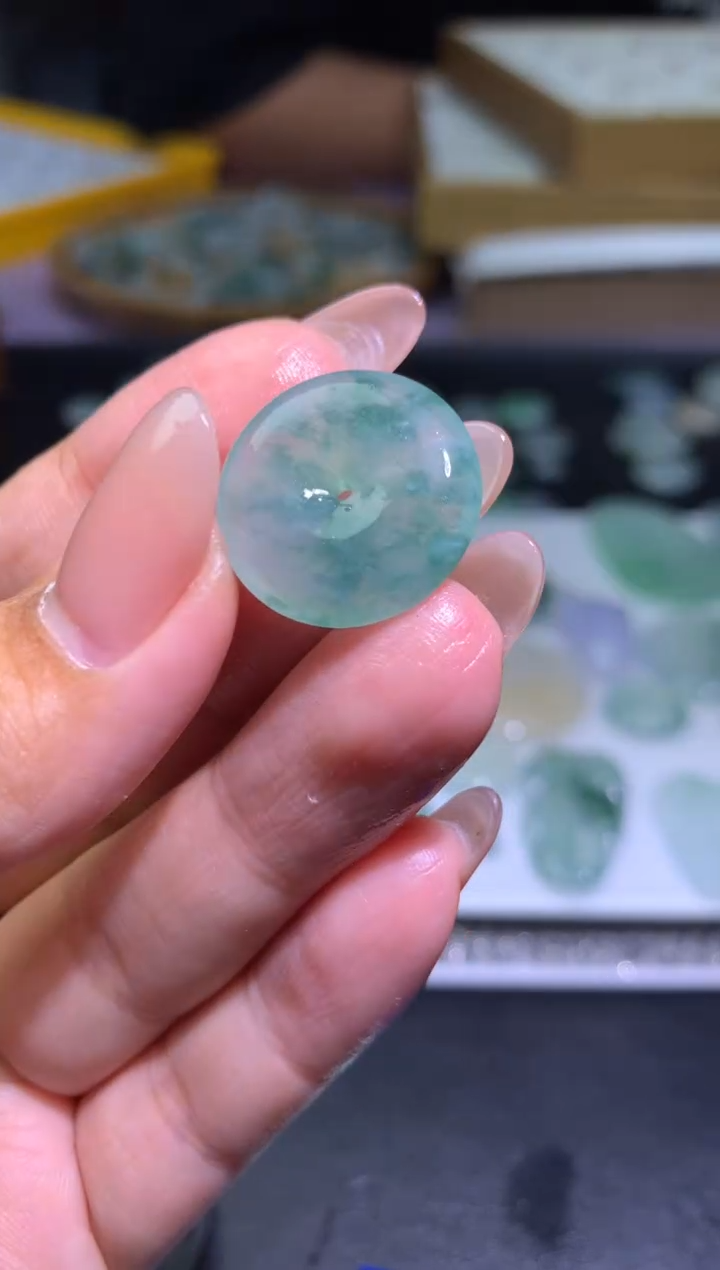 定制翡翠未镶嵌毛货